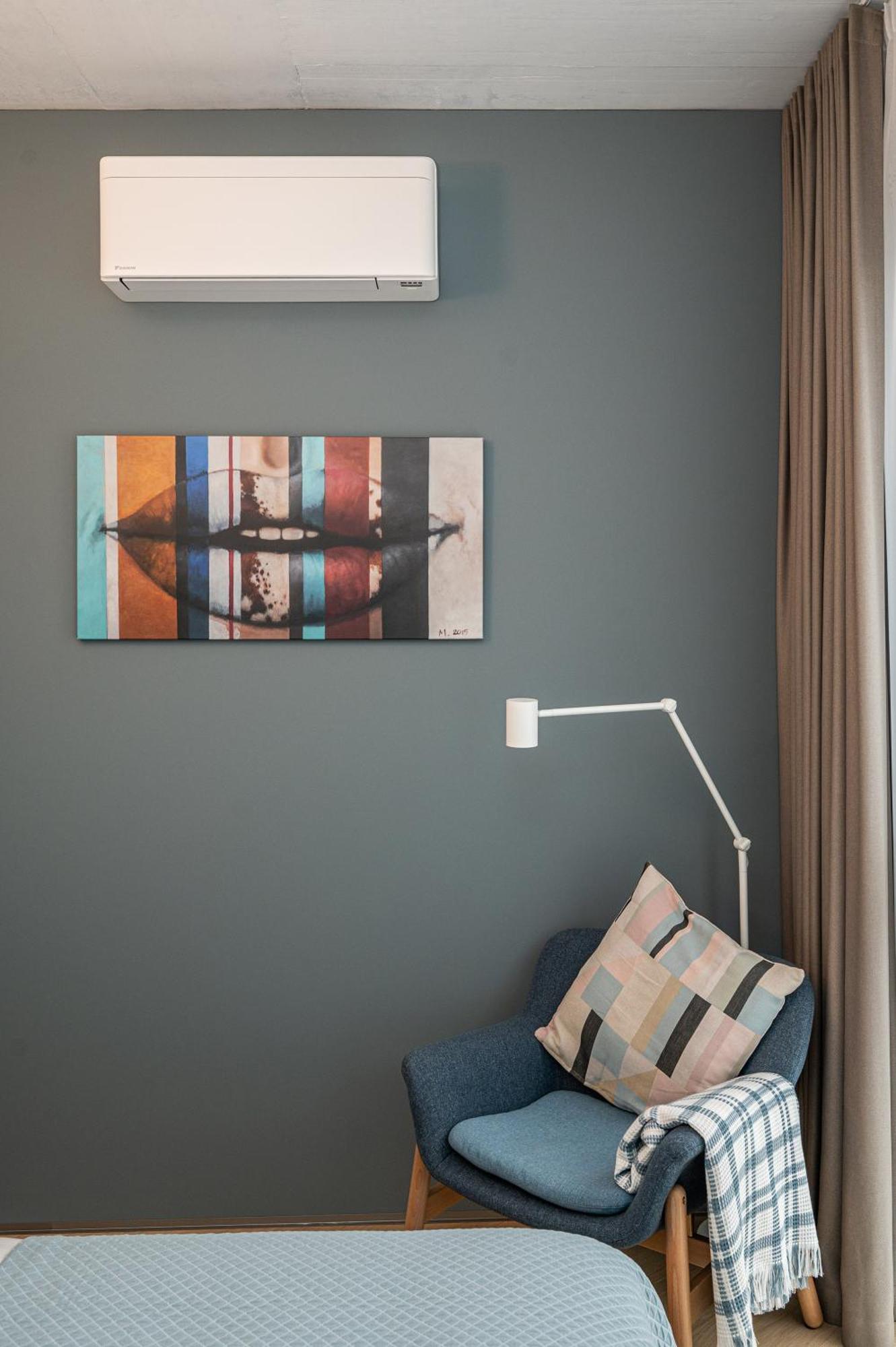 Apartament Cohost I Garage Parking Included, Spacious, Lovely W-balcony At Paupys *