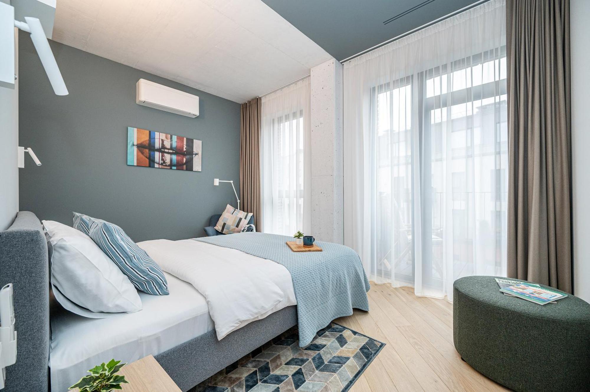 Cohost I Garage Parking Included, Spacious, Lovely W-balcony At Paupys * Wilno
